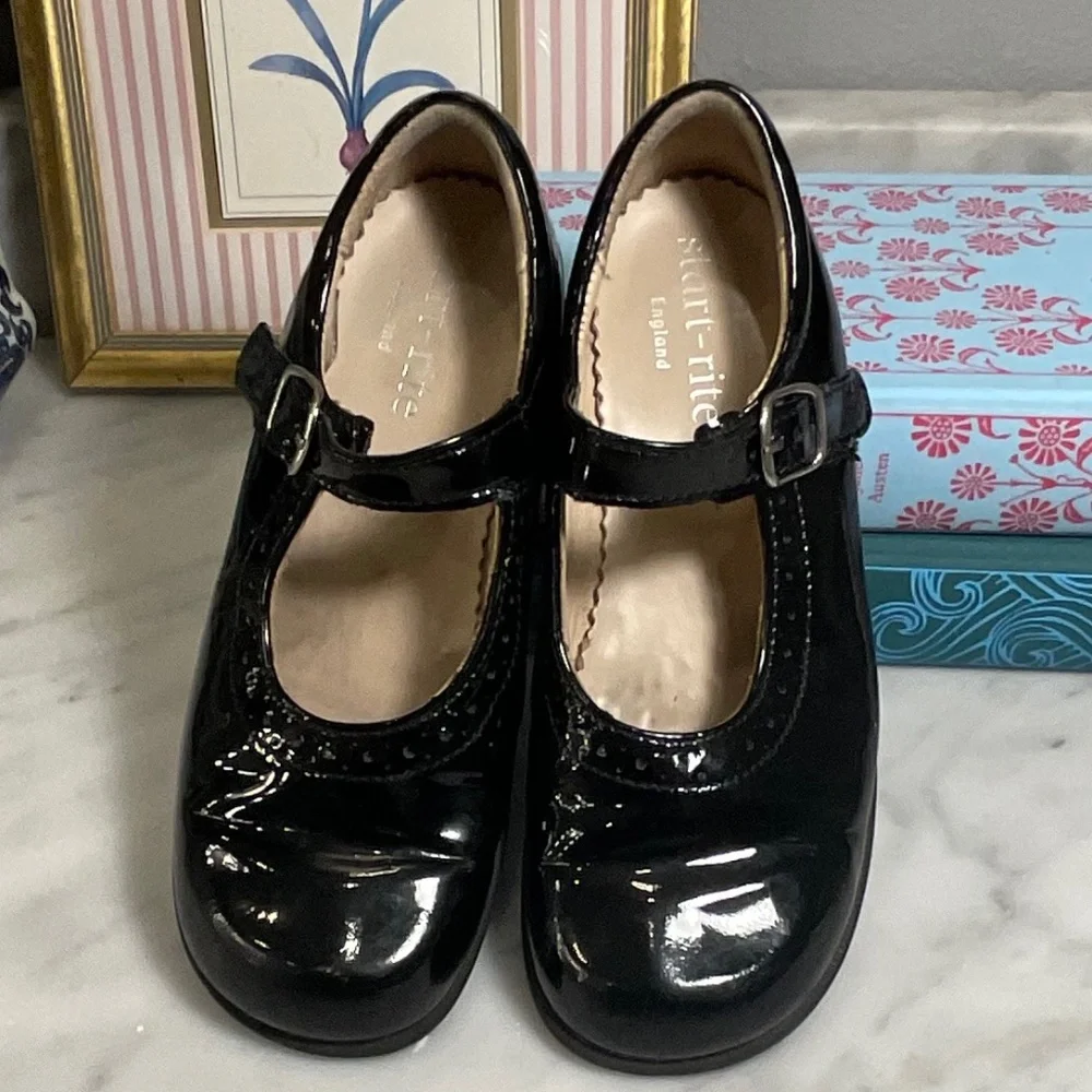 Start Rite Black Patent Mary Jane Shoes Size 1.5 Youth